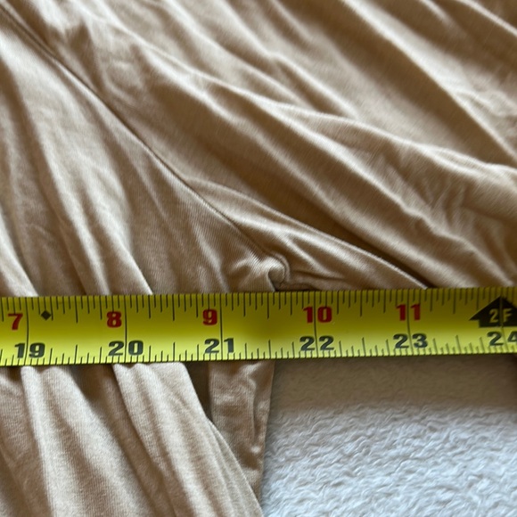 POL Beige and Black Patterned Top - Picture 5 of 8